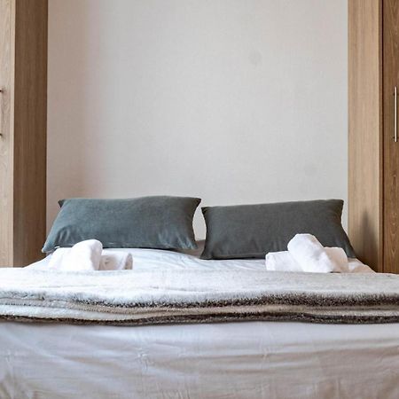 פואטייה Le Petit Hotel - Superbe Studio Entierement Neuf מראה חיצוני תמונה